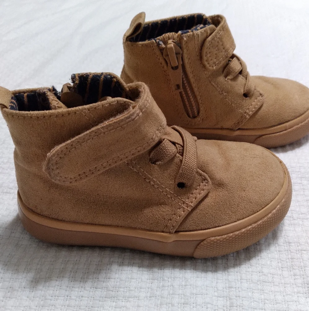 Cat & Jack toddler tan boot